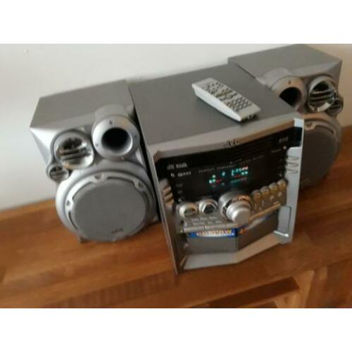 Te koop jvc installatie