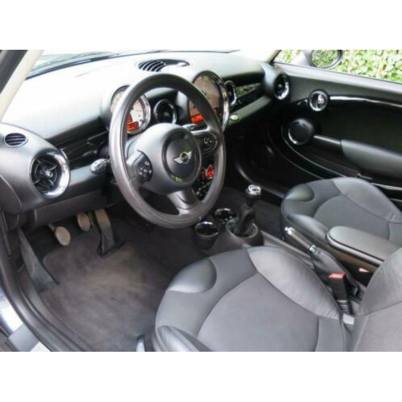 MINI Clubman 1.6 Cooper Chili R55 LCI met BT, Clima, PDC en