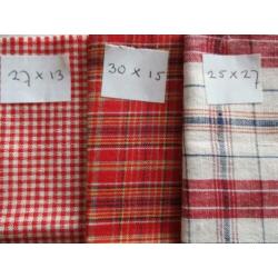 Quiltstof diverse kleine lapjes (ruitstof geweven)