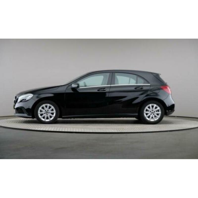 Mercedes-Benz A-Klasse 180 d Business Solution Automaat, LED