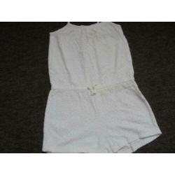 Leuk kanten jumpsuit maat 134-140