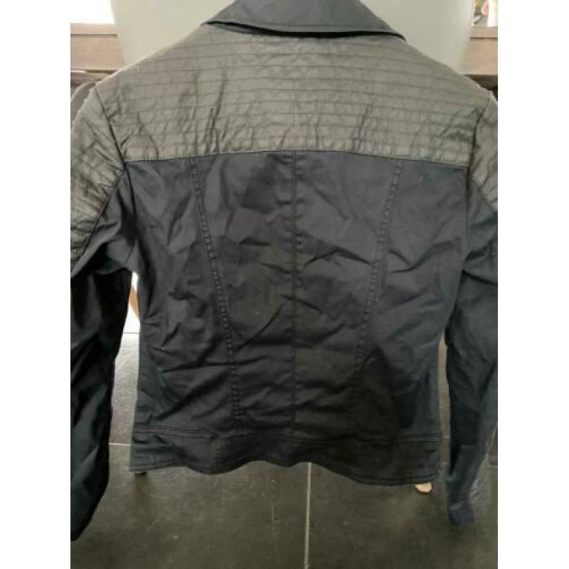 NIEUW Blauw/zwart jasje Only maat 38