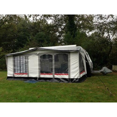 Voortent; omloopmaat 1000 cm.