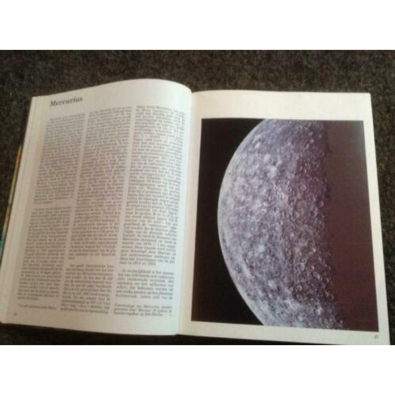 De verovering van de ruimte;Planeten en Satellieten 2 boeken