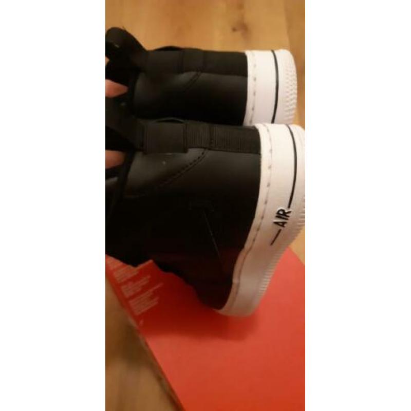 Nieuw Nike Air Force 1 met straps zwart 35.5 special edition