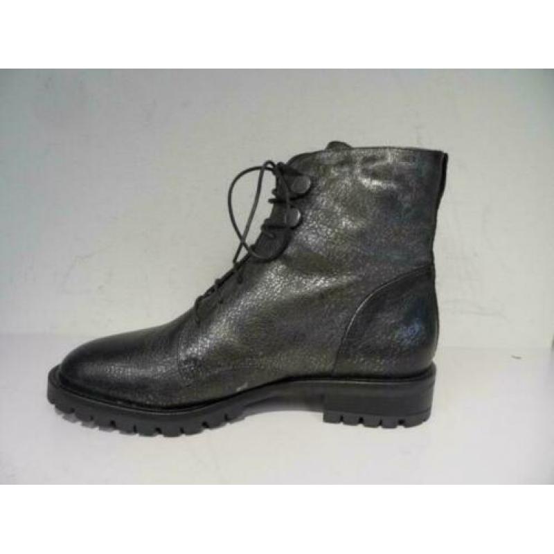 Carmens grijze veterboots maat 38