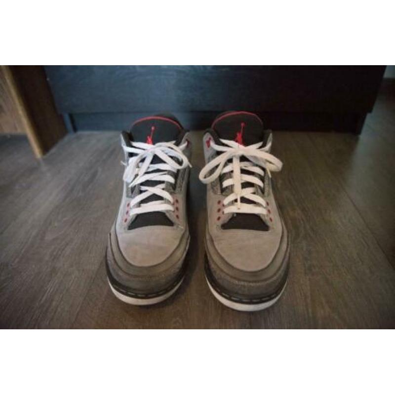 Air Jordan Retro 3 - Grey - Maat 44 (US 10)