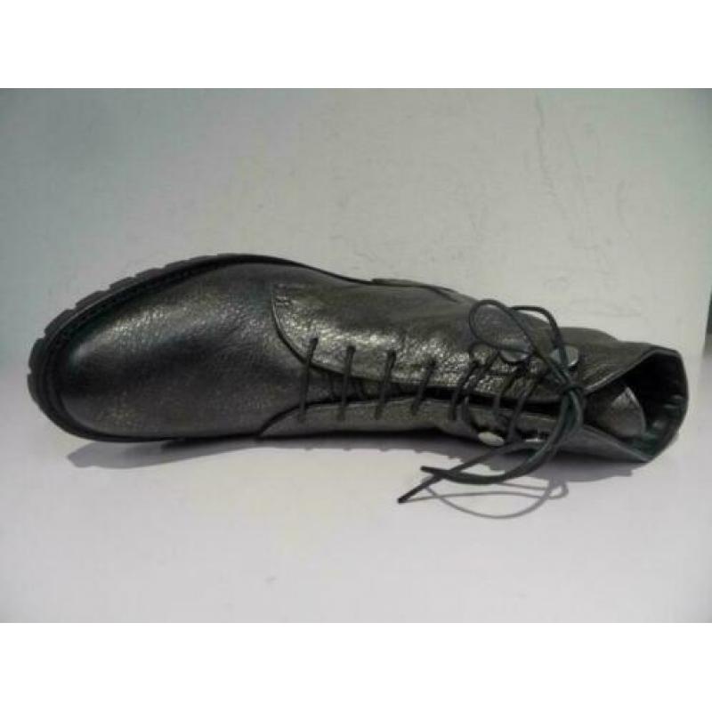Carmens grijze veterboots maat 38