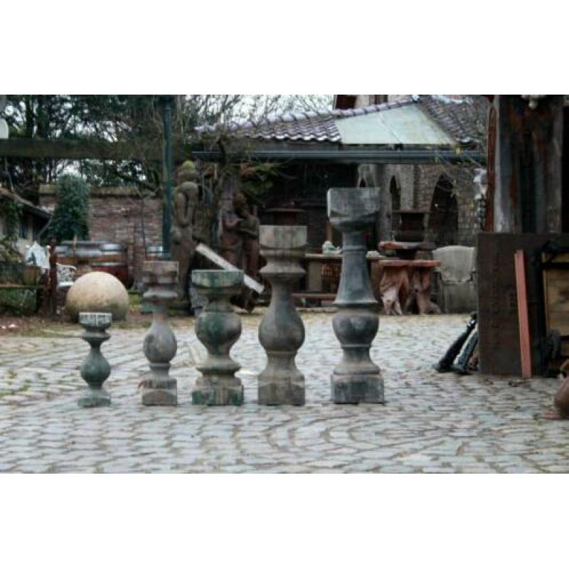 Sokkels/Zuilen/Pilaar. Diverse Materialen en Modellen