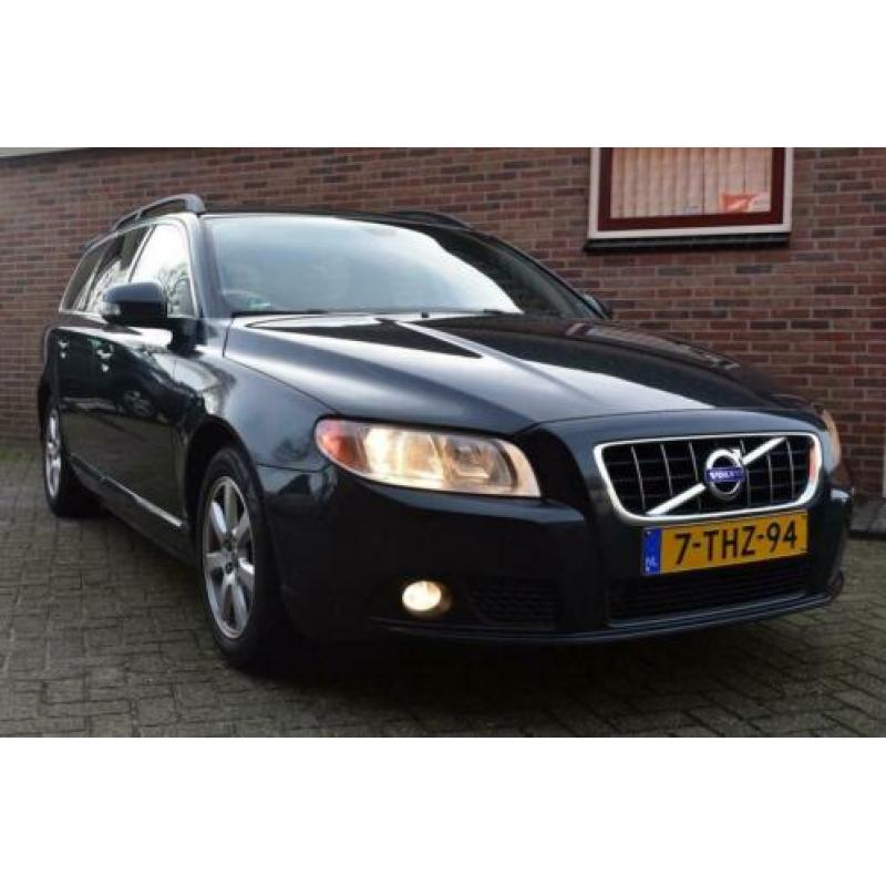 Volvo V70 1.6D DRIVe Summum '10 Navi Leder Clima