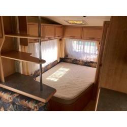 Hobby Exclusive 440 SFE Fransbed + treinzit
