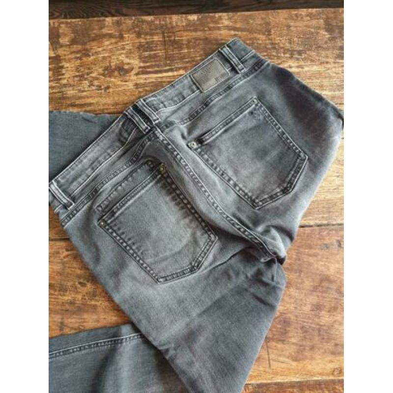 Drykorn black denim maat W31 L34