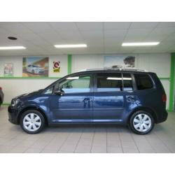 Volkswagen Touran 1.2 TSI Comfl. BlueM. Trekhaak, Navigatie