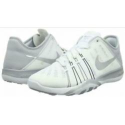 - Nike Free TR 6 - wit / zilver - maat 38,5 (US 7,5 / UK 5)