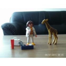 playmobil dierenarts met babygiraf