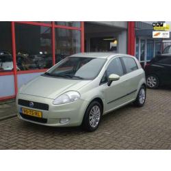 Fiat Grande Punto 1.4-16V Emotion leder