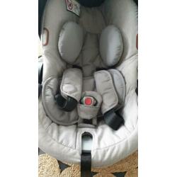 ? Stokke® iZi Go Modular™ by BeSafe® Kleur: Grey Melange