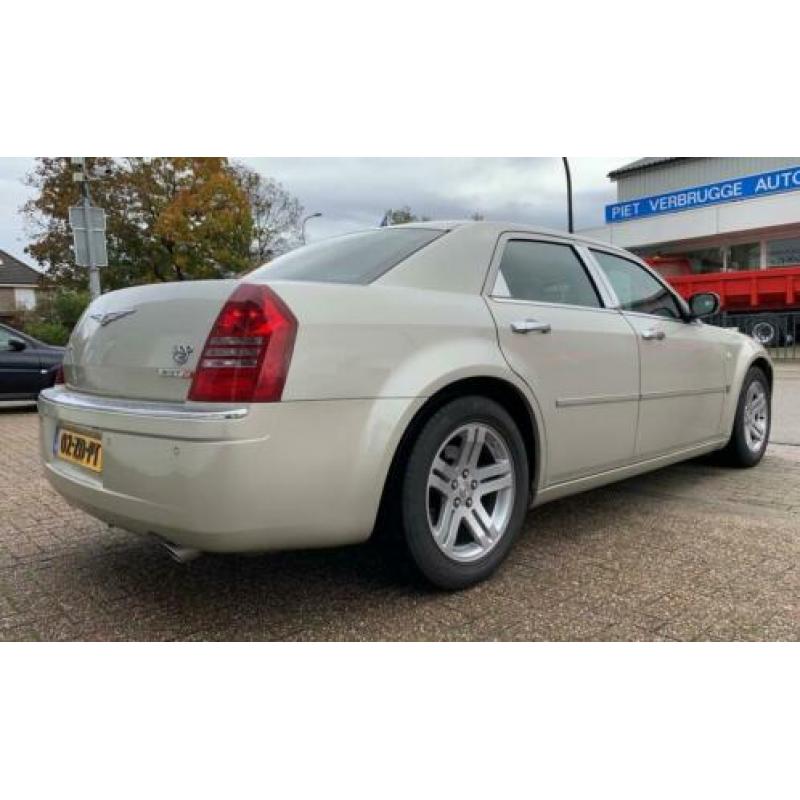 Chrysler 300C 3.0 V6 CRD 2e Eigenaar ! Perfecte staat !