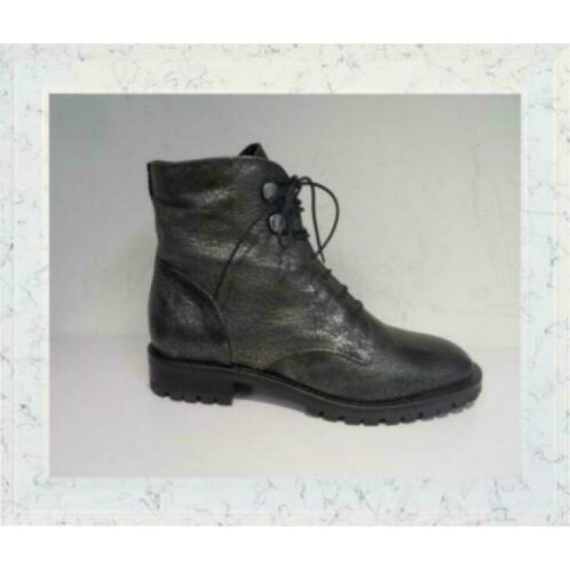 Carmens grijze veterboots maat 38