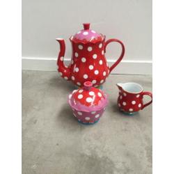 Oilily servies