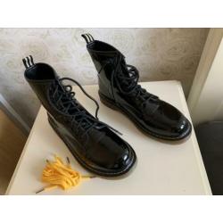 Lak Boots maat 40