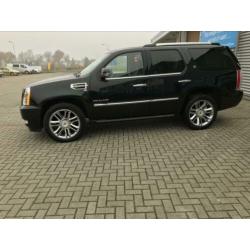 Cadillac Escalade 6.0 Hybrid 2012 Zwart