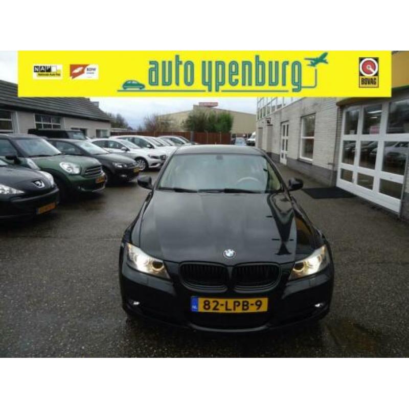 BMW 3 Serie 318i Business Line Automaat * Leer * Navi * Xeno