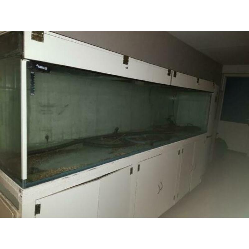 Aquarium 300×70×70