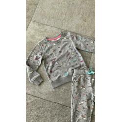 Leuk joggingpak Unicorn maat 110-116 grijs te koop