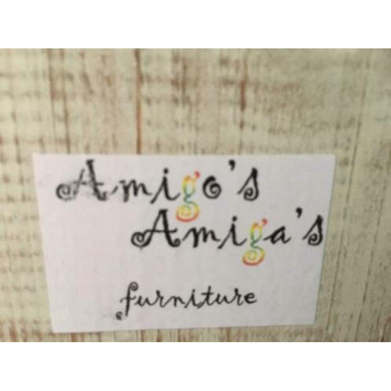 Zeer mooie commode van Amigo's Amiga's Furniture.