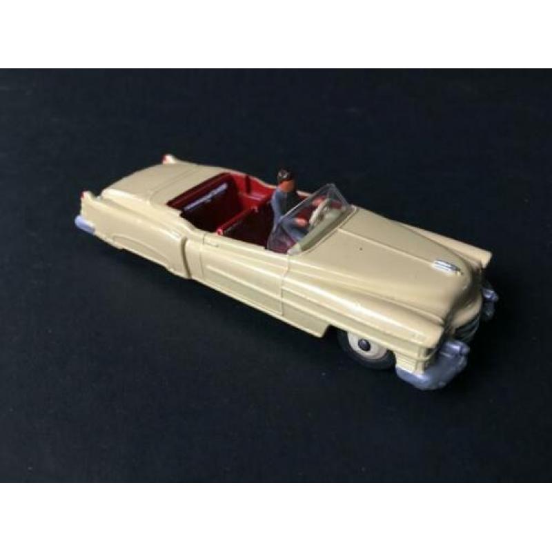 Dinky Toys - Cadillac Eldorado cabrio (nr 131)