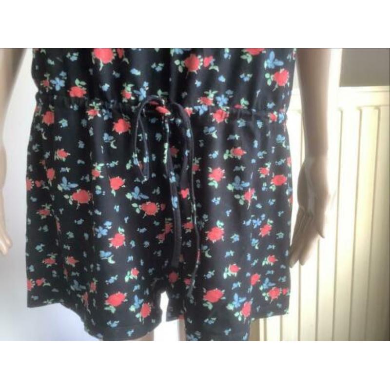 King Louie korte jumpsuit met roosjes,als nieuw maat L-40