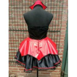Sissy lak jurkje maat 38/40 cd wasteland b.i.t.c.h.