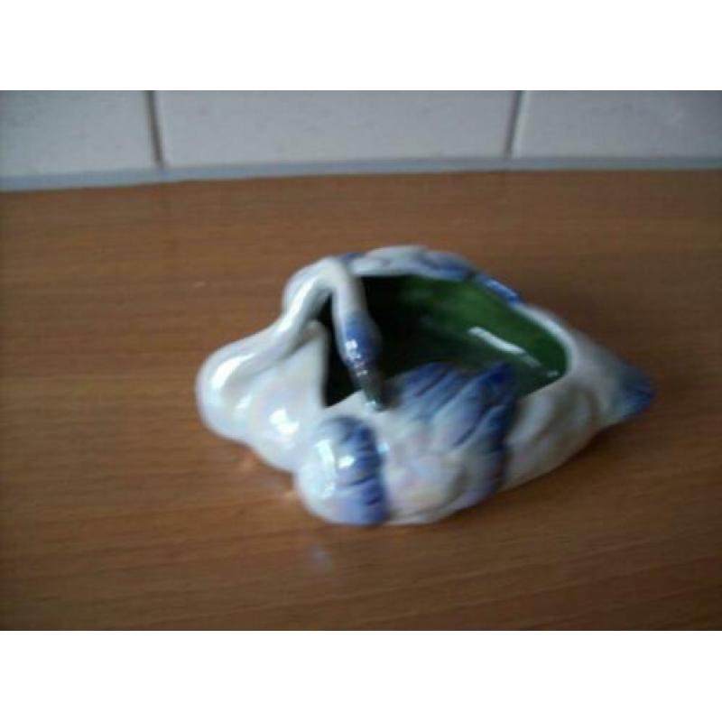 Zwanen beeldje (heel apart)