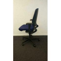 Bureaustoel Ahrend 230 donkerblauw, hoge rug