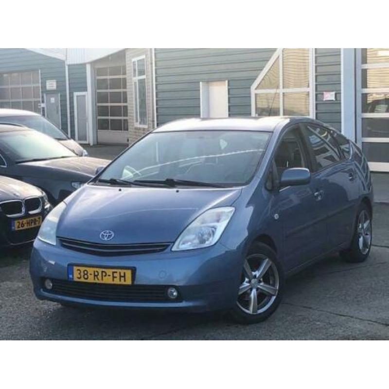 Toyota Prius 1.5 VVT-i Hybride Automaat/ECC/LMV/Navi