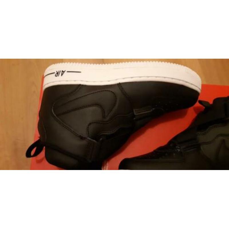 Nieuw Nike Air Force 1 met straps zwart 35.5 special edition