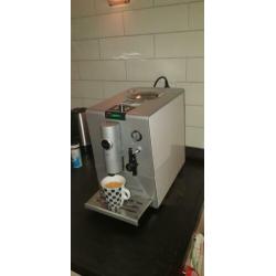 Jura Ena 7 met cappuccinatore