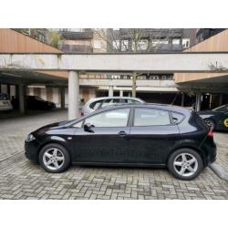 Nette Seat Leon 1.6 met airco en onderhoudshistorie