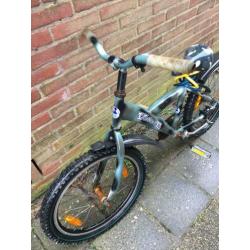 Stoere jongensfiets jongens kinder fiets volare €20