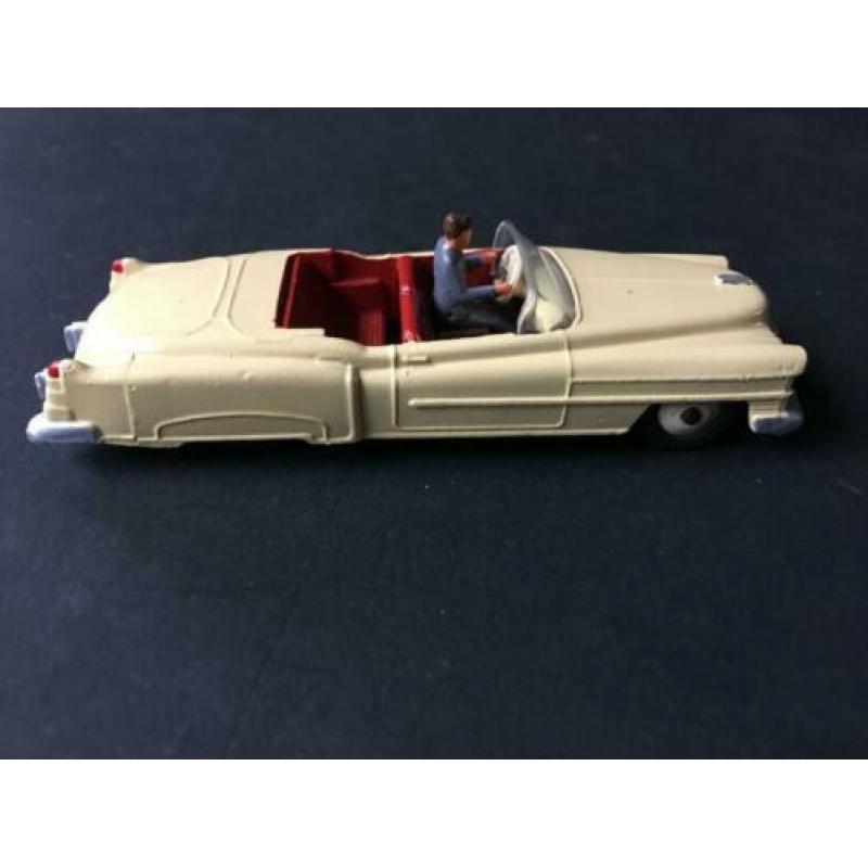 Dinky Toys - Cadillac Eldorado cabrio (nr 131)