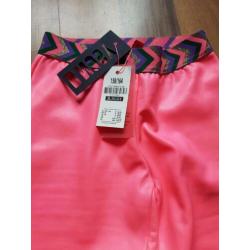 B nosy legging nieuw met kaartjes shocking pink neon 158/164