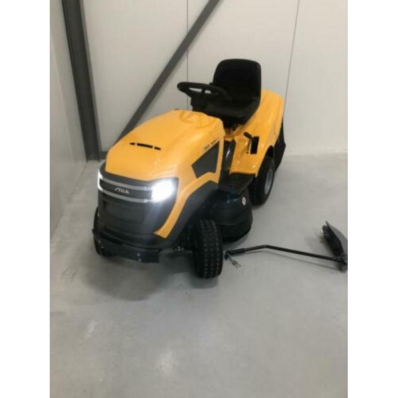 Stiga estate 4092H zitmaaier
