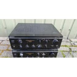2x vintage versterker Sony TA-F 530 ES