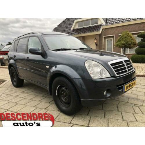 SsangYong Rexton RX 270 Xdi Dynamic High Roof aut. grijs ken