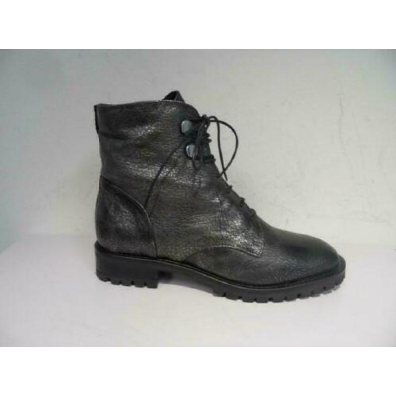 Carmens grijze veterboots maat 38