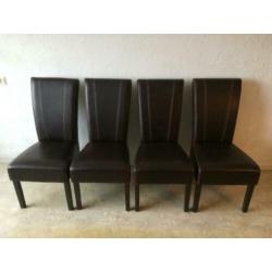 4 eettafelstoelen