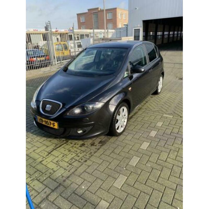 Seat Altea 2.0 TDI 16V 103KW AUT 2008 Zwart sport!!!