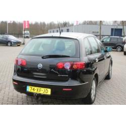 Fiat Croma 1.9 JTD DYNAMIC Euro 4 airco, climate control, ra