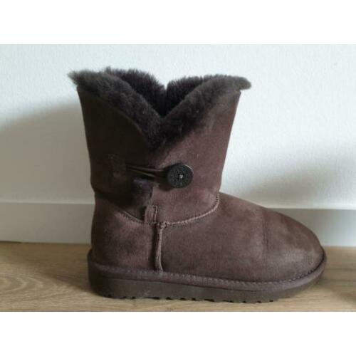 Uggs Bailey maat 34